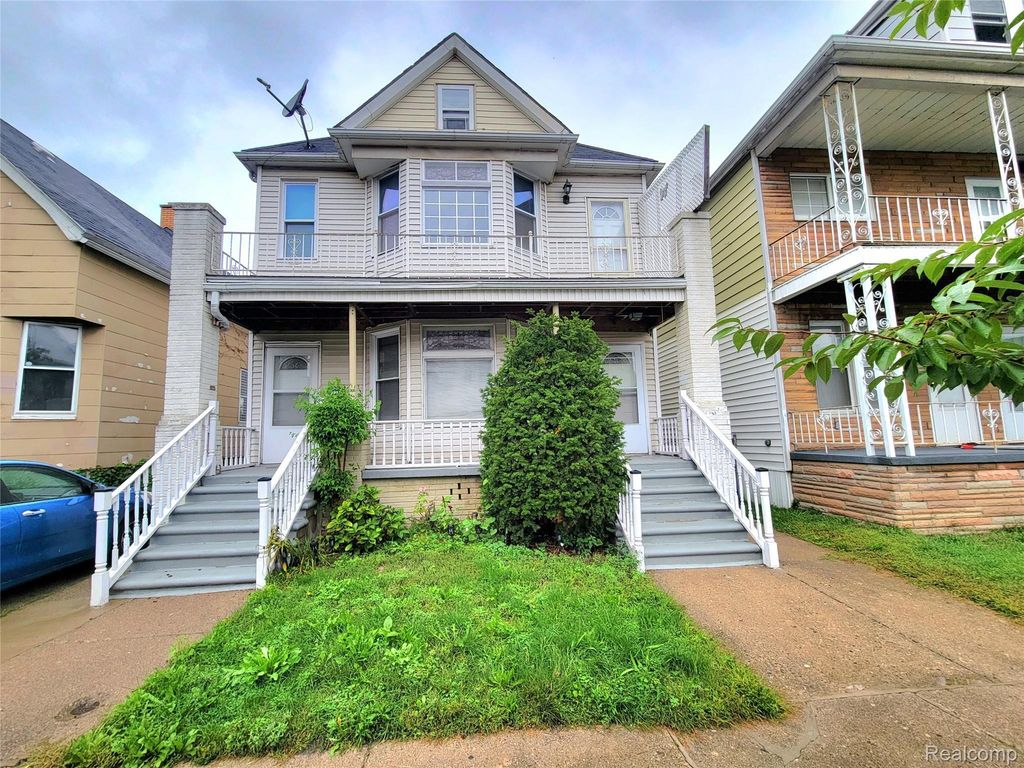 2293 Poland Street, Hamtramck