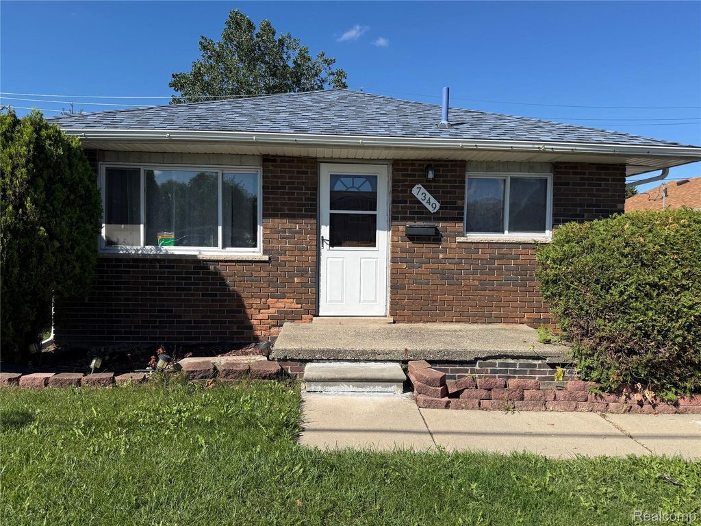 7349 N Inkster Road, Westland
