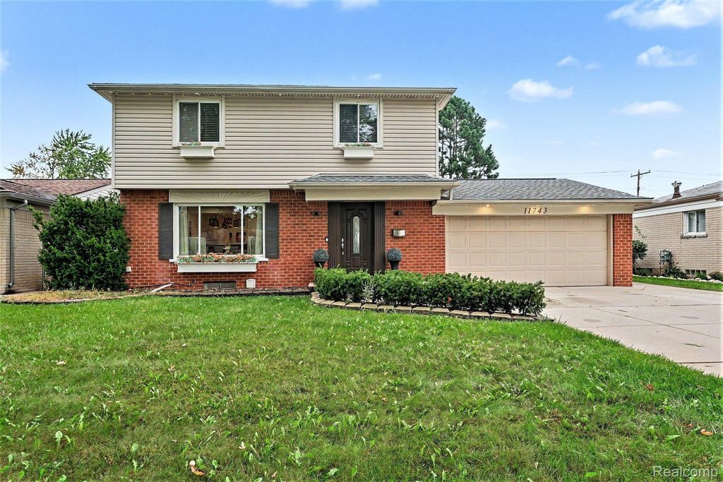 11743 Sorrento Boulevard, Sterling Heights
