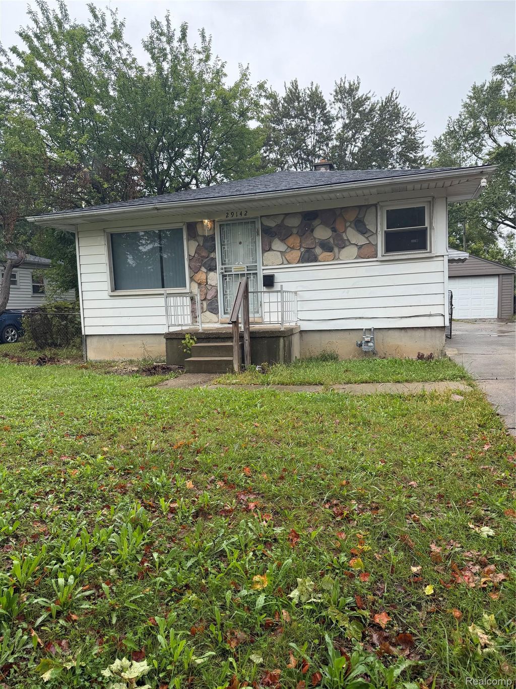 29142 Rosewood Street, Inkster