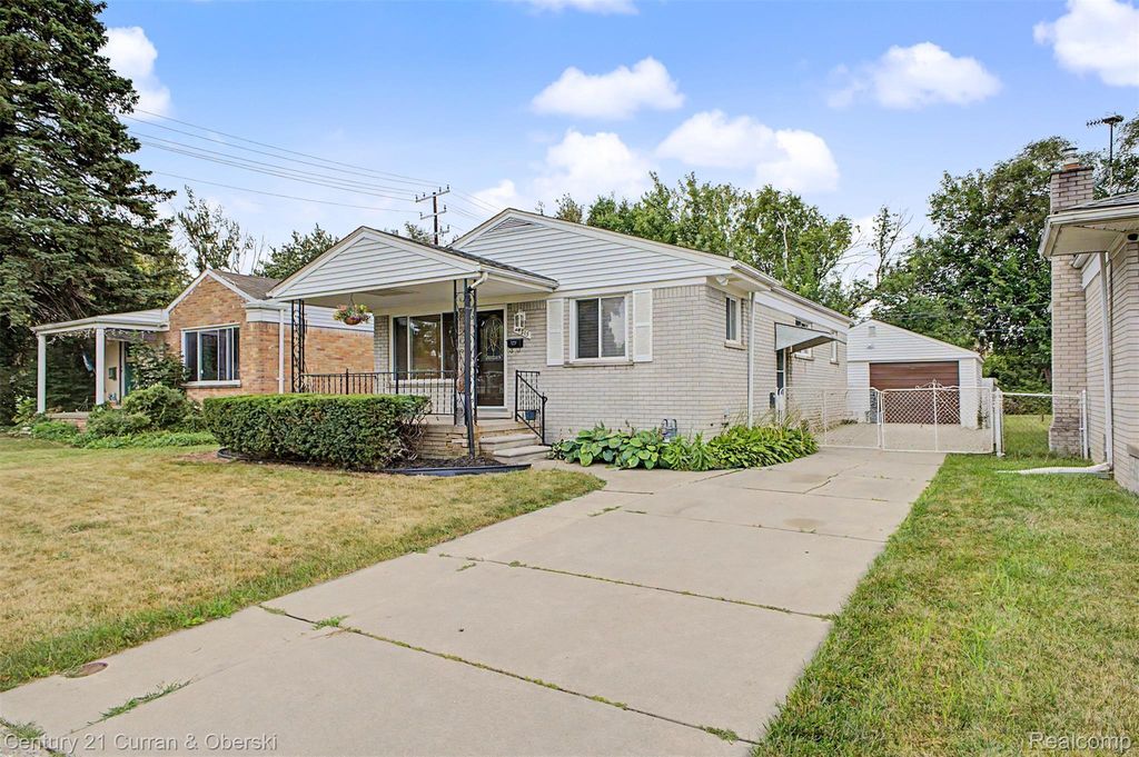 24315 Currier Street, Dearborn Heights