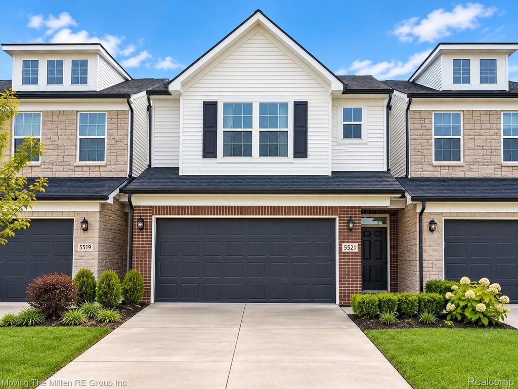 5521 E Spaniel Drive, Ann Arbor