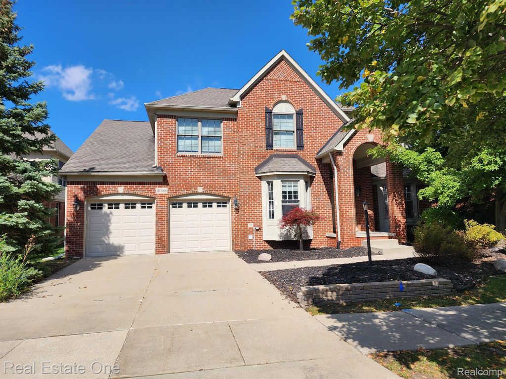 41568 Thoreau Ridge, Novi