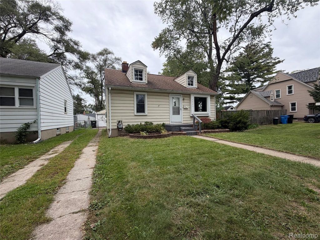26043 Brush Street, Madison Heights