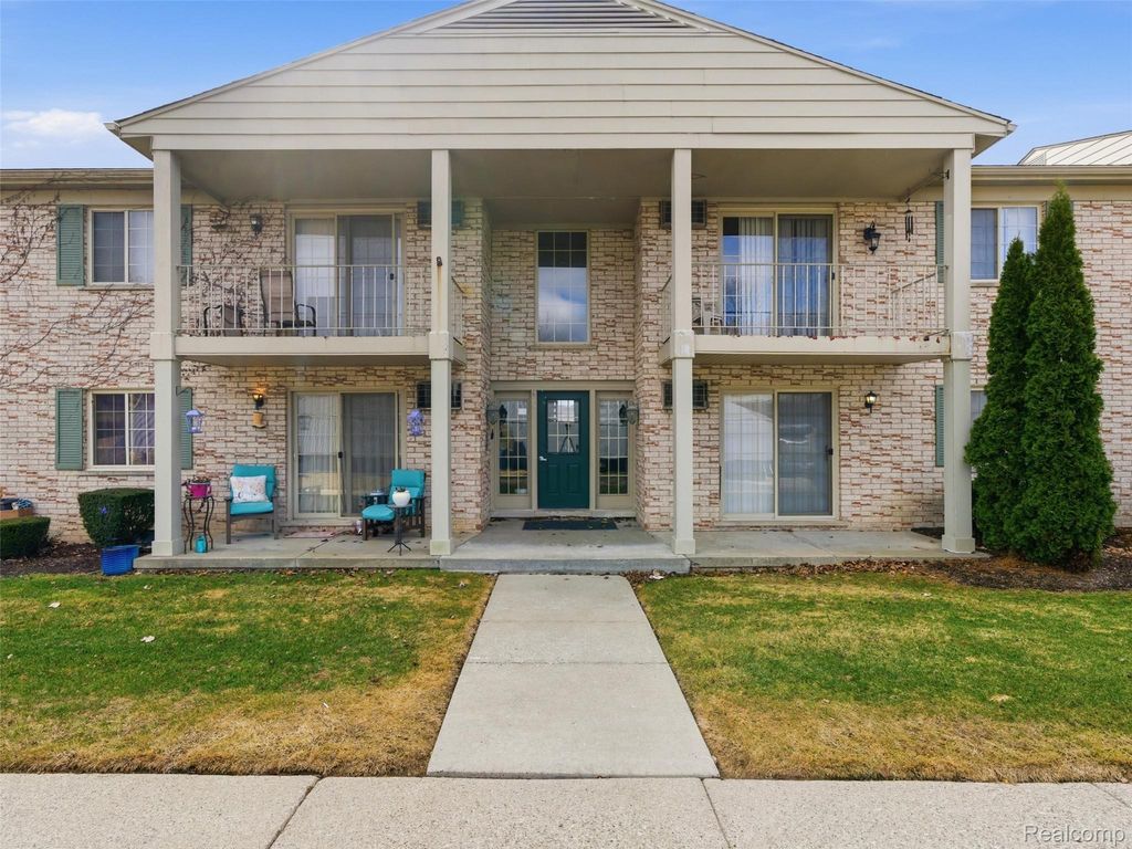 475 Baldwin Avenue 26, Rochester