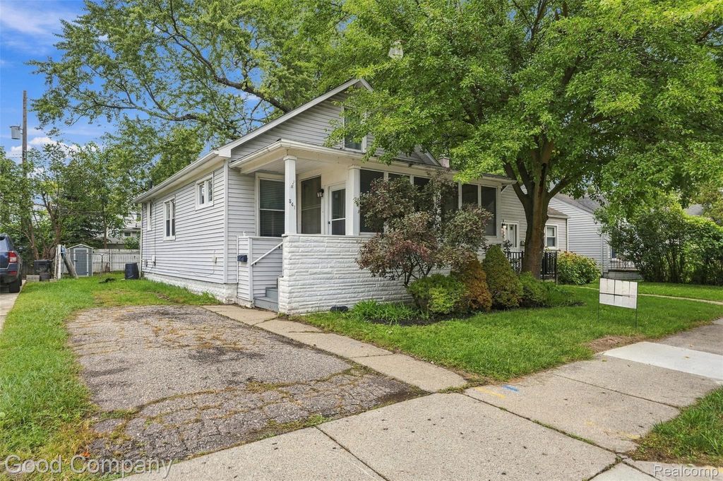 541 E Breckenridge Street, Ferndale