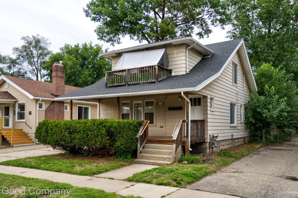 217 E Drayton Street, Ferndale
