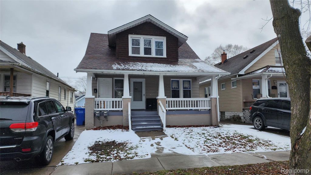 7542 Orchard Flr#2 Avenue, Warren