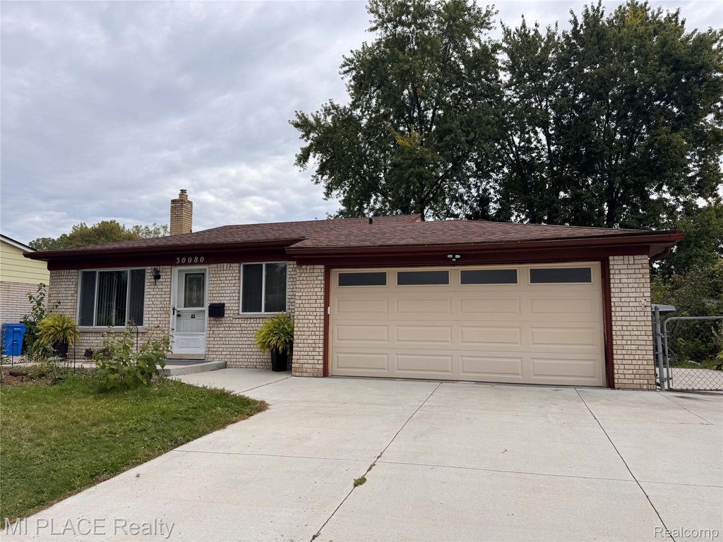 30080 Avondale Drive, Madison Heights