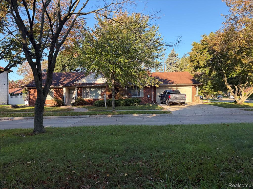 1941 Hawthorne Street, Dearborn