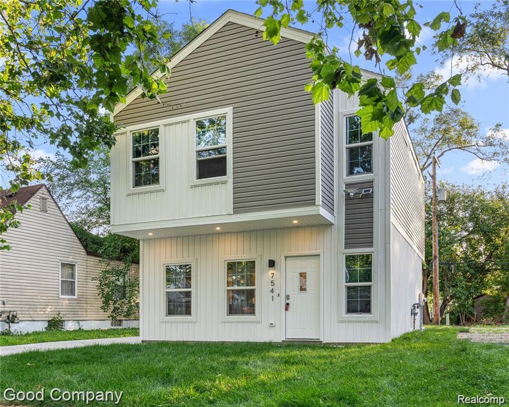 7551 Clayburn Street, Detroit