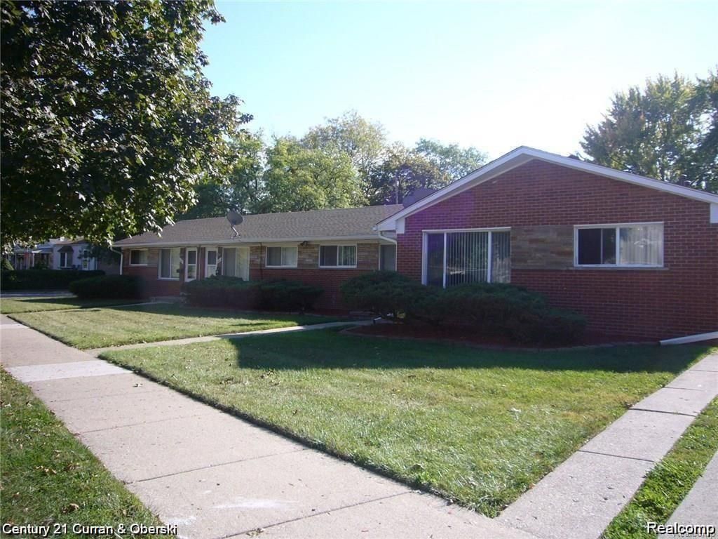 1111 Montie Road, Lincoln Park