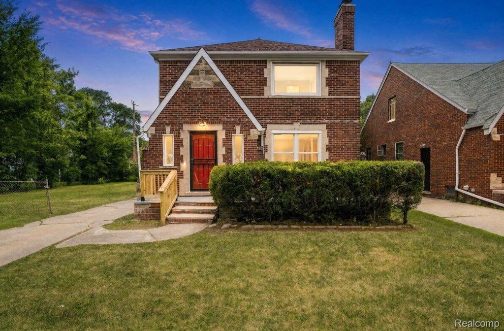3785 Pasadena Street, Detroit