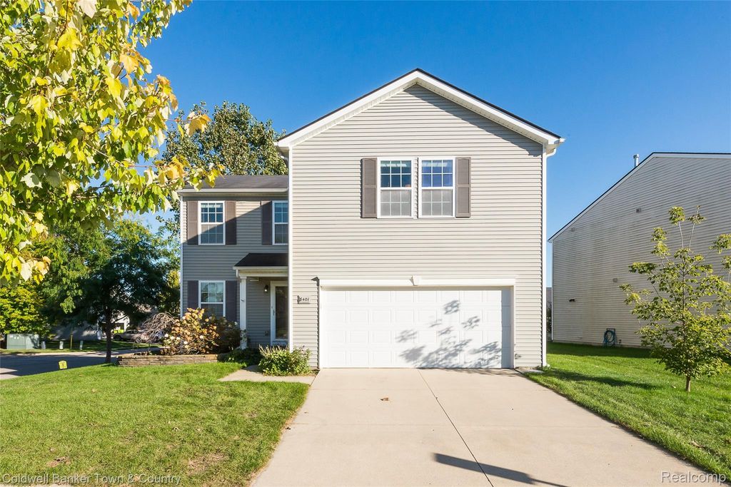 8401 Walnut Hill, Dexter