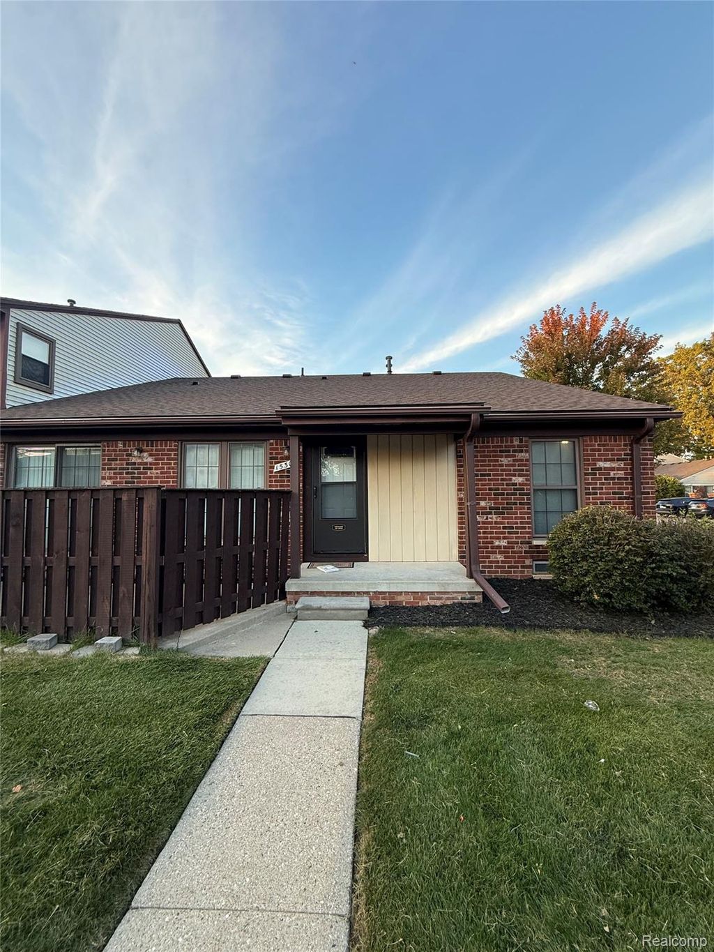 15309 Renshaw Drive, Clinton Twp