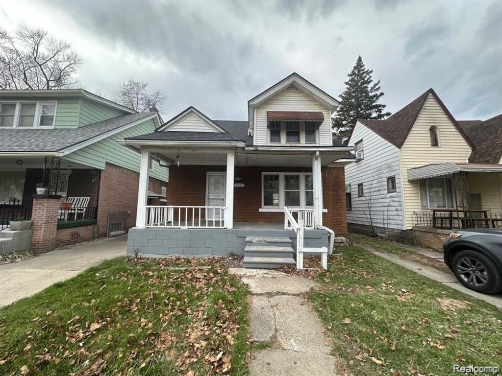 14249 Cloverlawn Street, Detroit