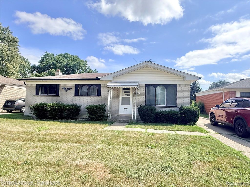 14144 Martin Road, Warren