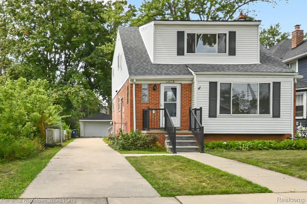 475 N Harvey (fl 1) Street N, Plymouth