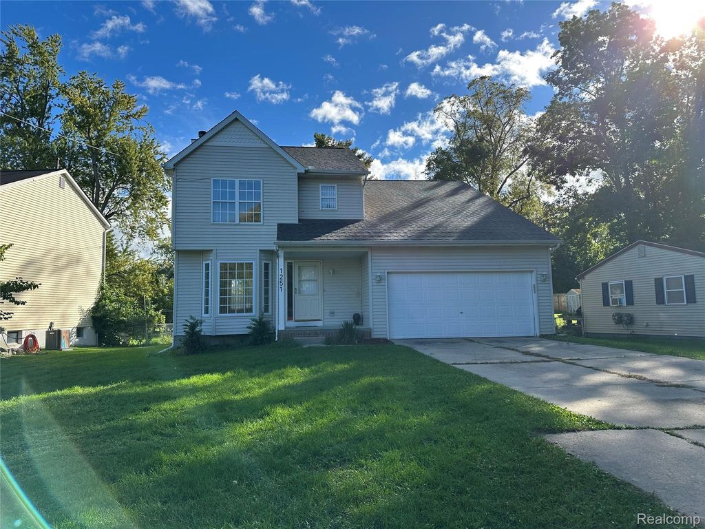 1251 Otter Avenue, Waterford