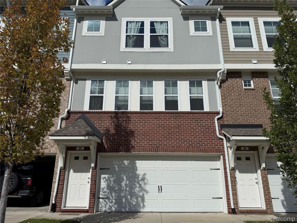 50 Kalter Drive, Troy