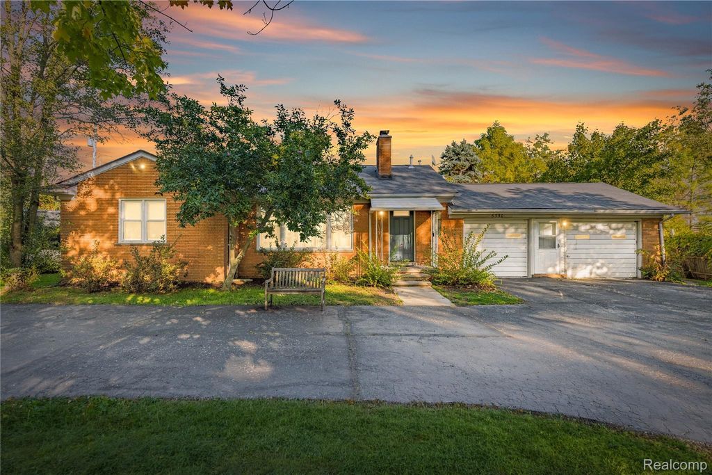 6350 Livernois Road, Troy