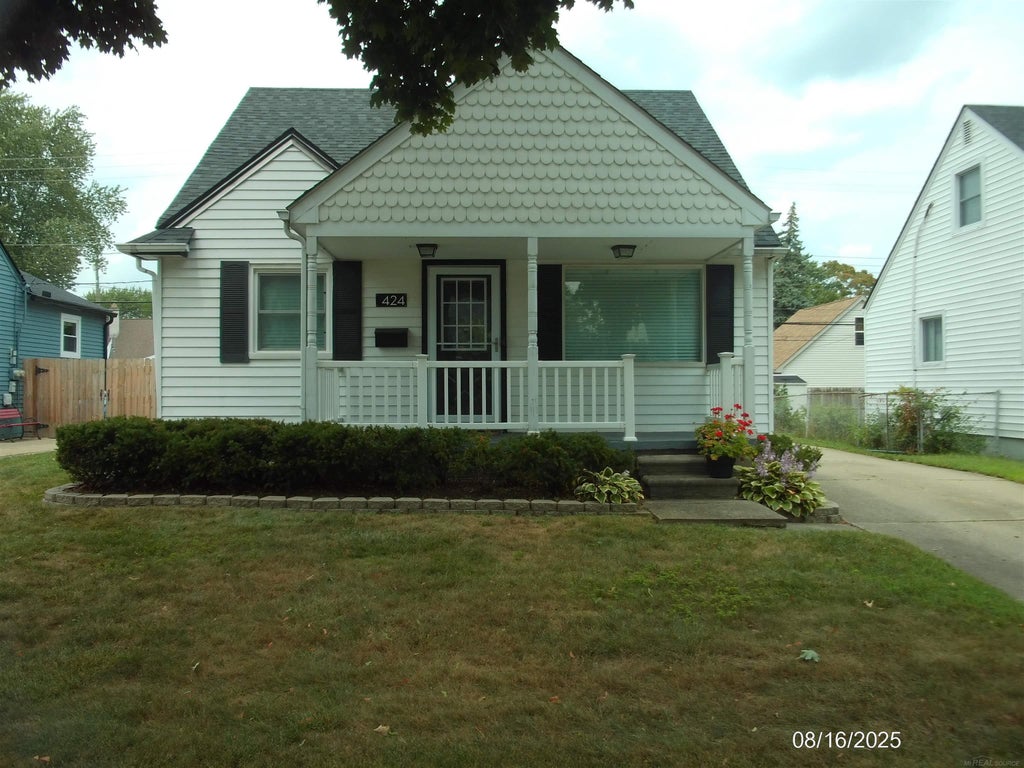 424 W Tacoma St, Clawson city