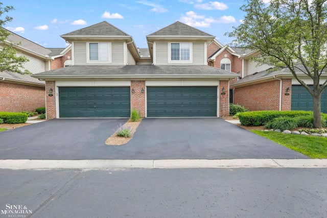 404 James Cir, Royal Oak city