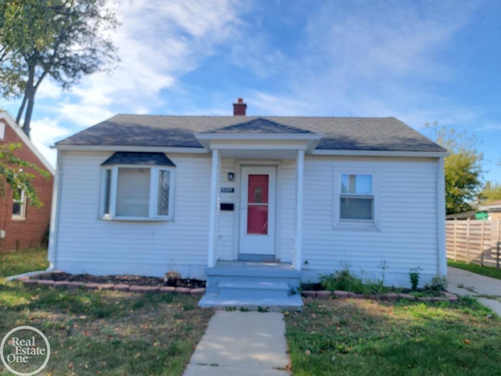 21589 Curie, Warren city
