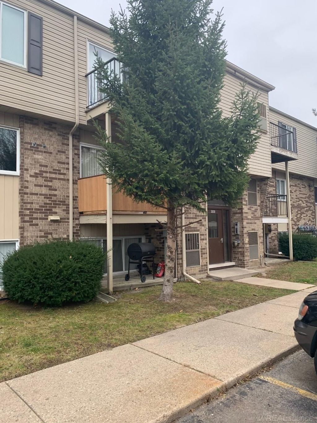 38290 Fairway #148a Ct, Clinton Township
