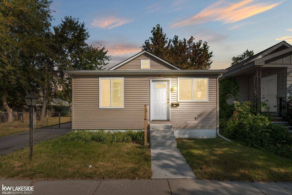 8281 Meadow Ave, Warren city