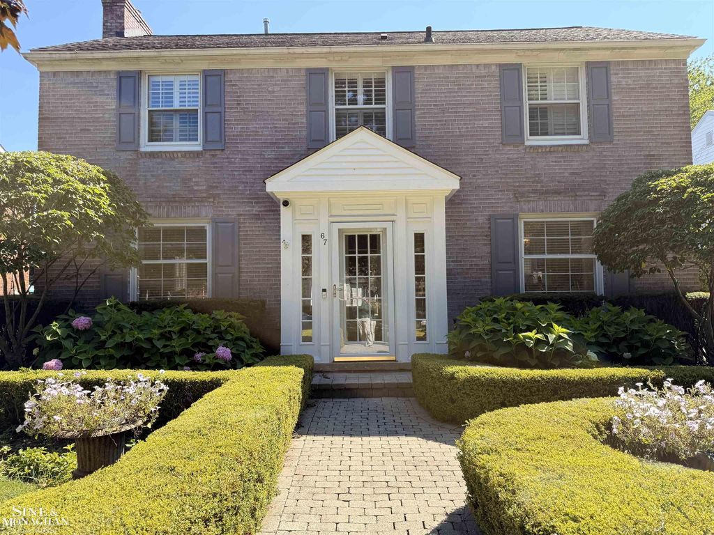 67 Stanton Ln, Grosse Pointe Farms city