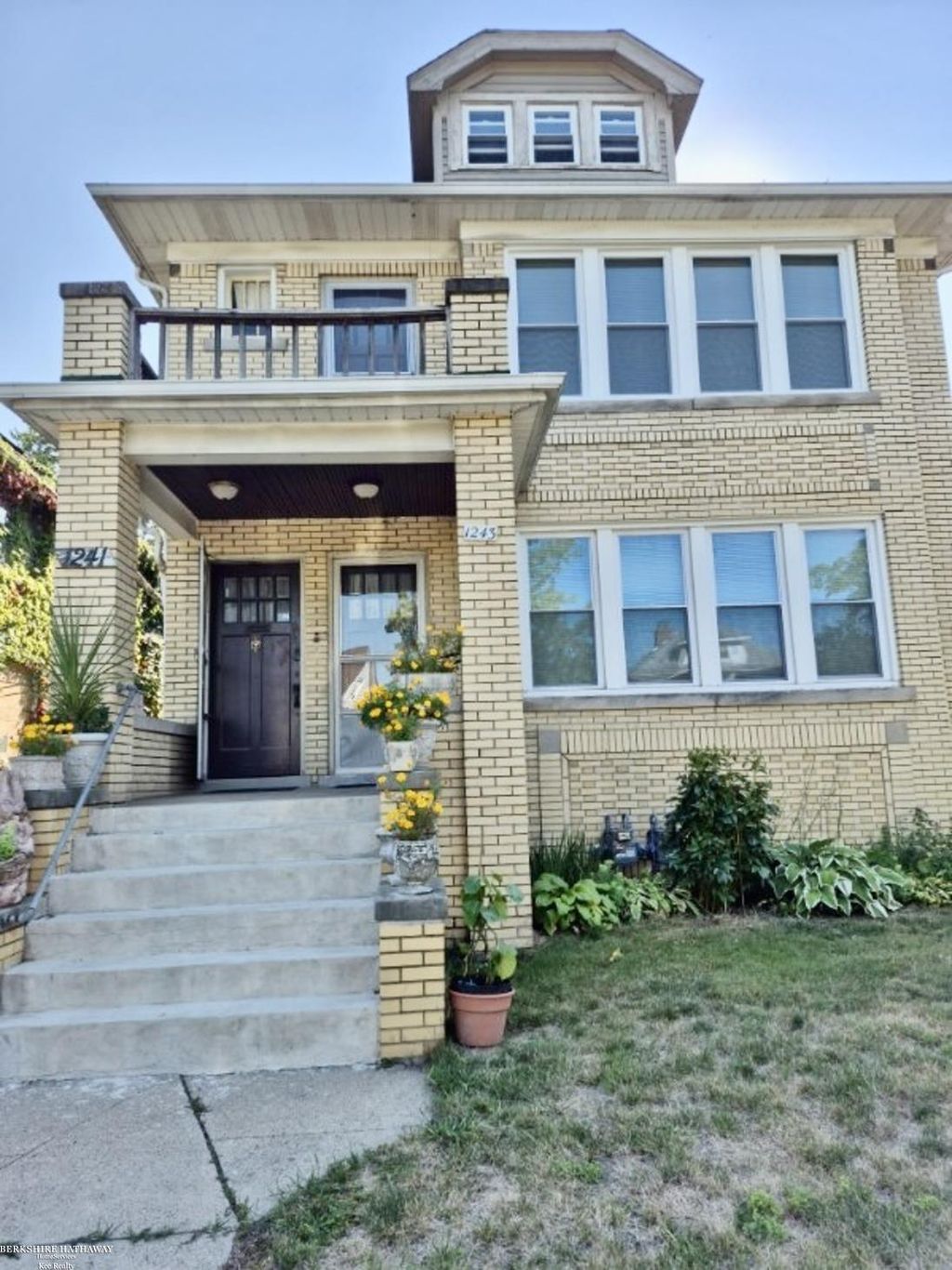 1241 Beaconsfield St, Grosse Pointe Park city