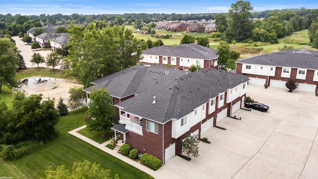 6986 Boulder Pointe Ct, Washington