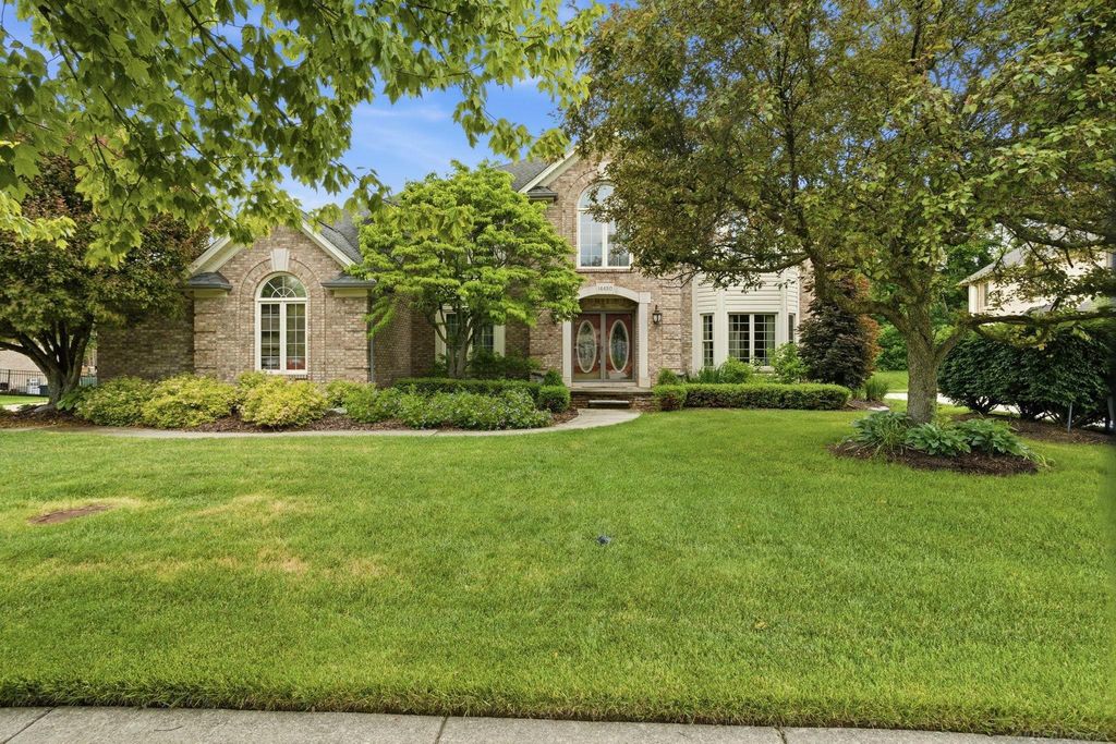14450 Knightsbridge, Shelby charter township