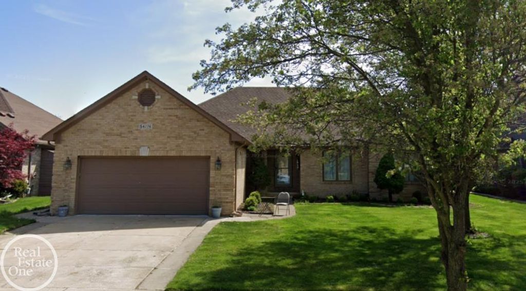 54774 Ashley Lauren Dr, Macomb township
