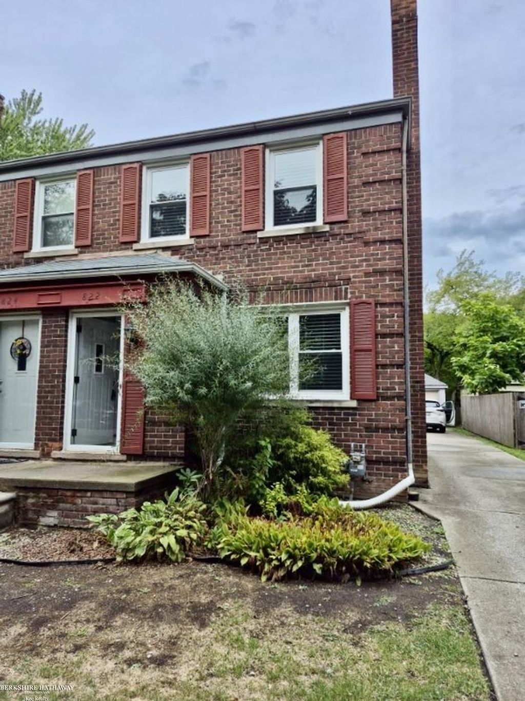 821 Neff St, Grosse Pointe city