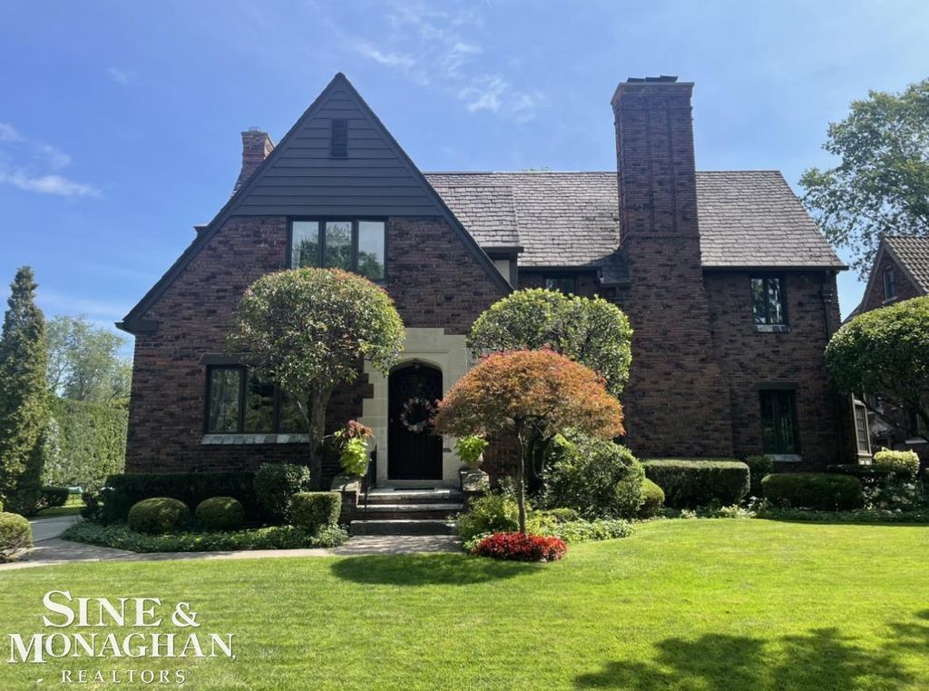 780 Trombley Rd, Grosse Pointe Park city