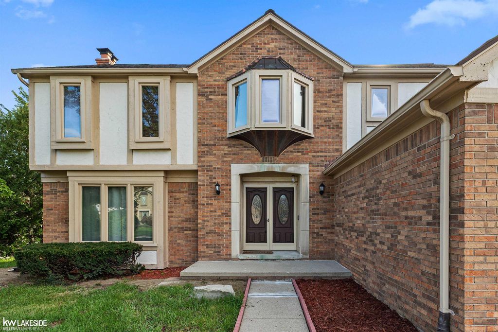 47570 Freedom Valley Dr, Macomb