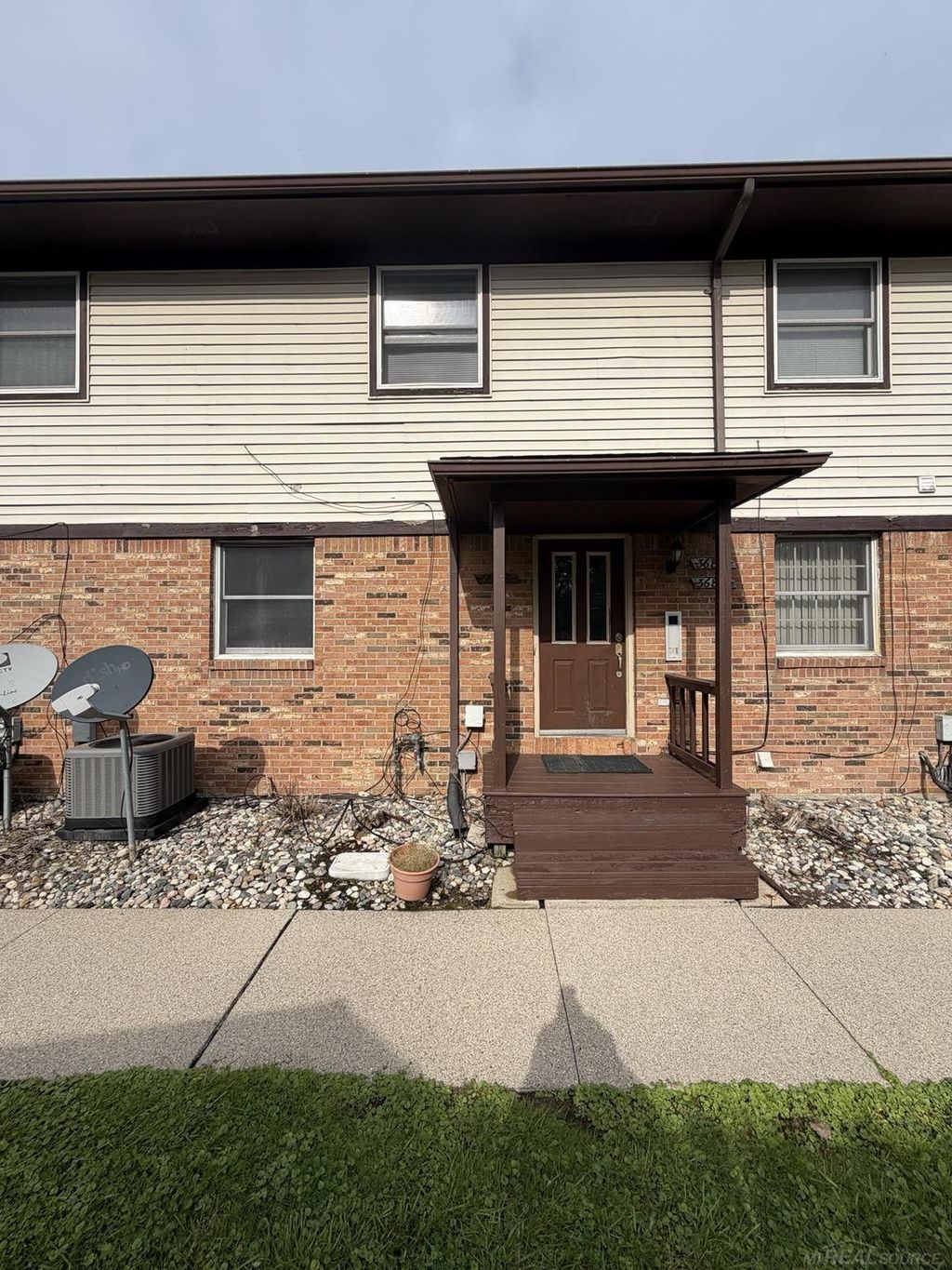36839 Brewster Ln, New Baltimore