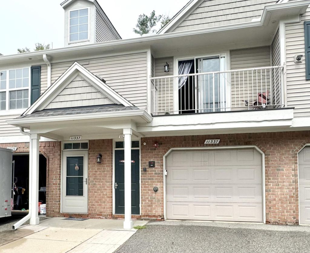 11337 N Woods Dr. Dr, Shelby Twp
