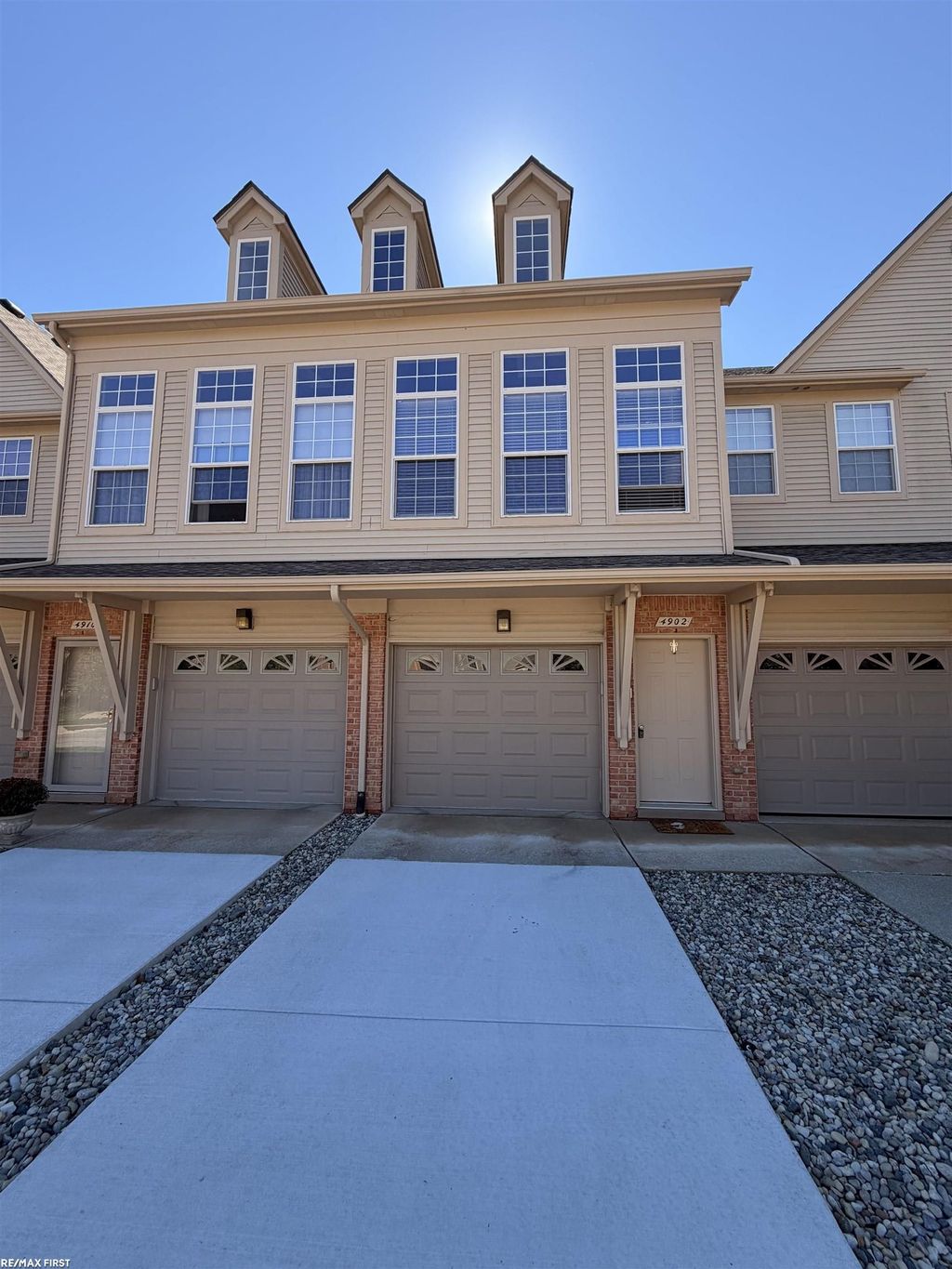 4902 Paladin Dr, Shelby Twp
