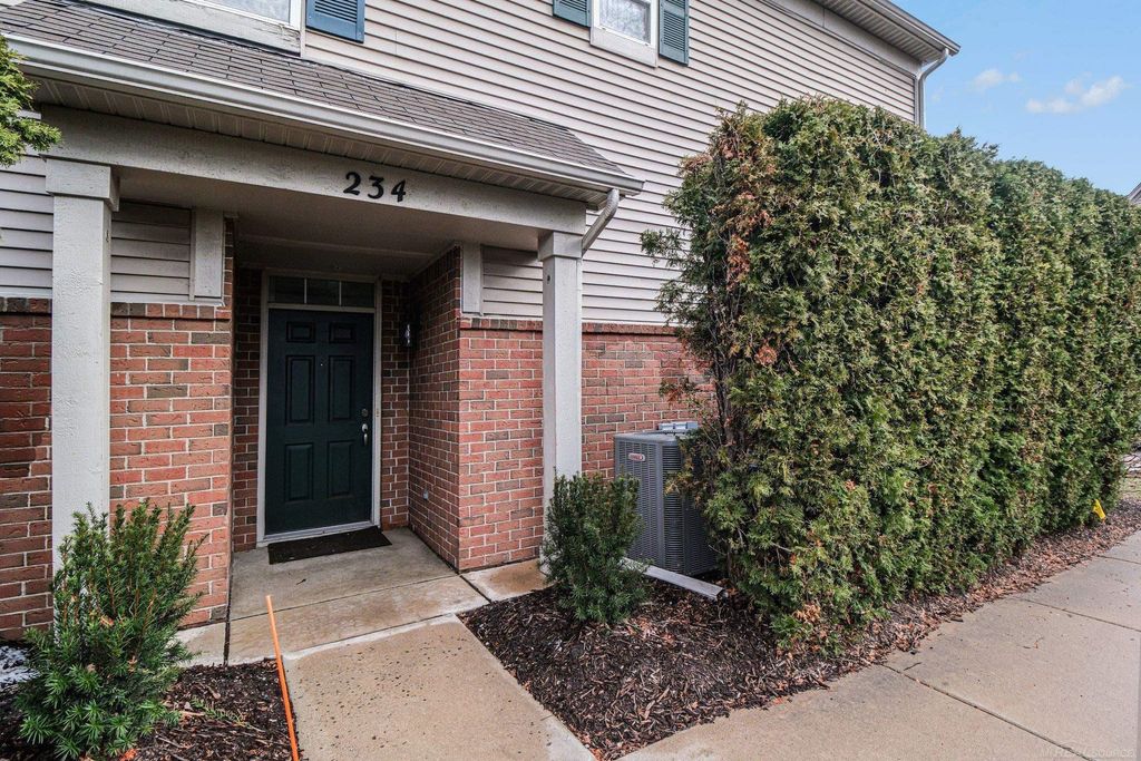 234 N Wixom, Wixom
