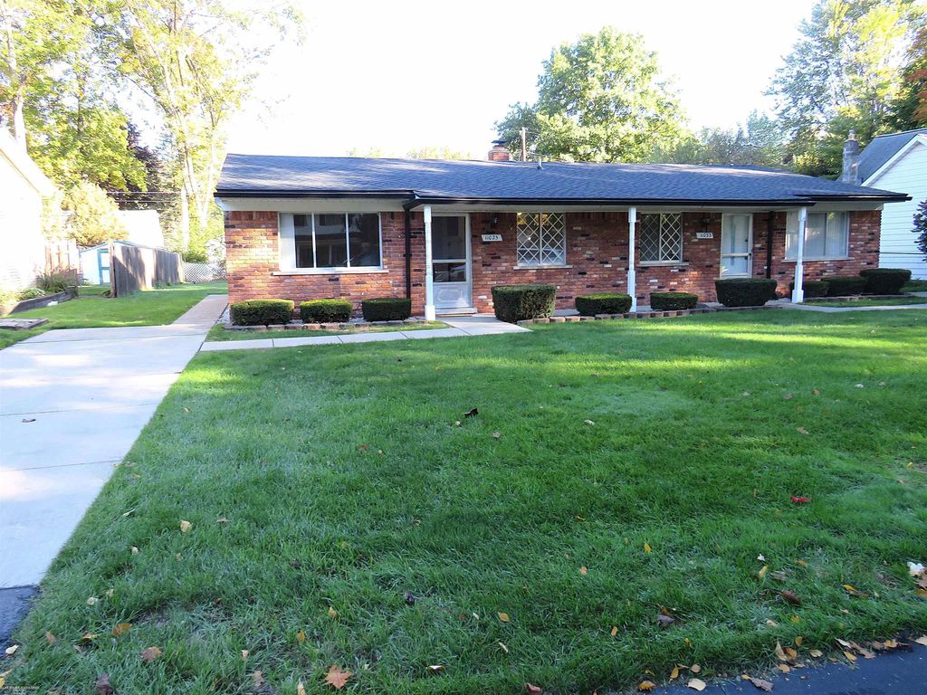 11025 Janis St, Utica