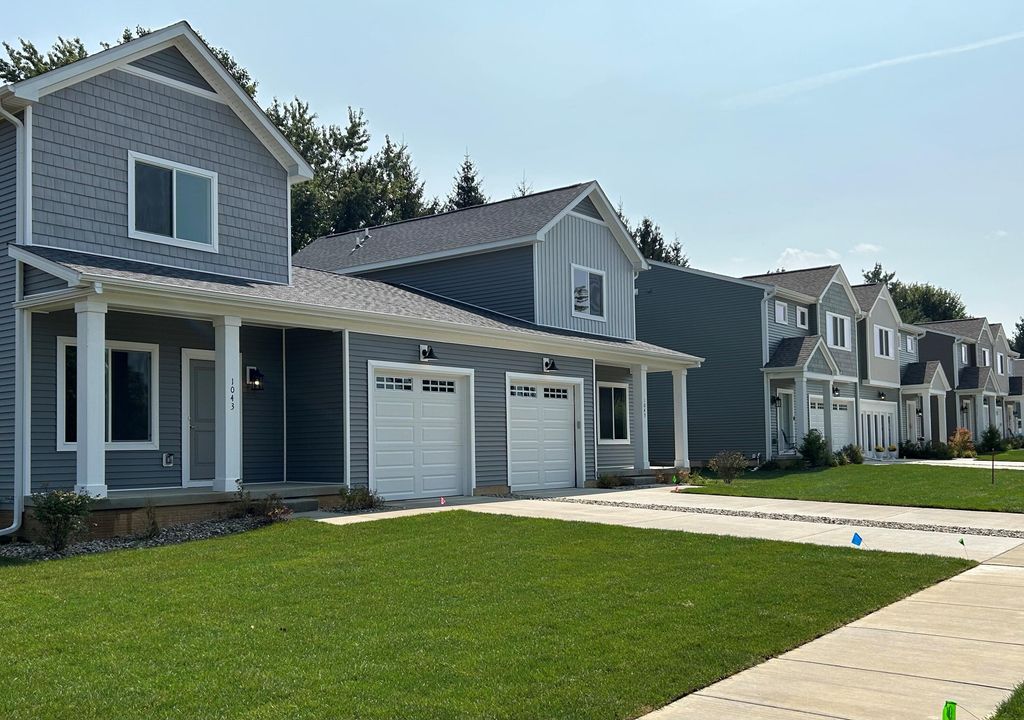 1029 Rebecca Street Unit: 13, Marshall