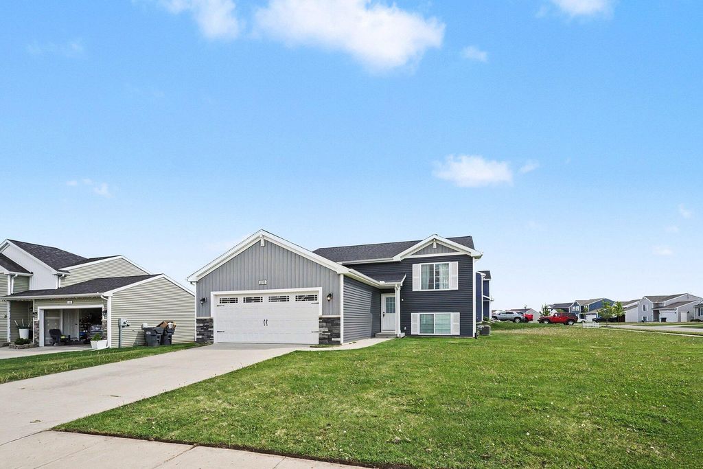 1193 Cooley Mill Lane, Schoolcraft village