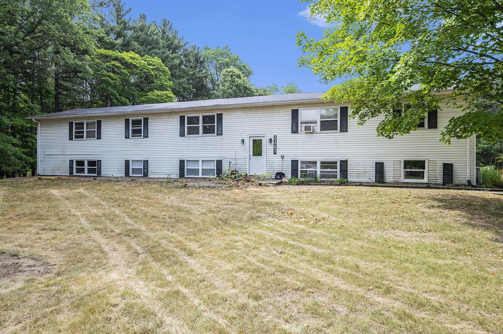 23753 Red Arrow Highway Unit: 4, Antwerp township