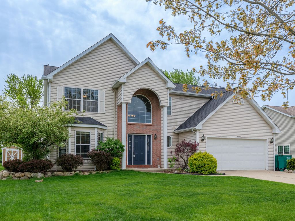 5824 Tradewind Drive, Portage city