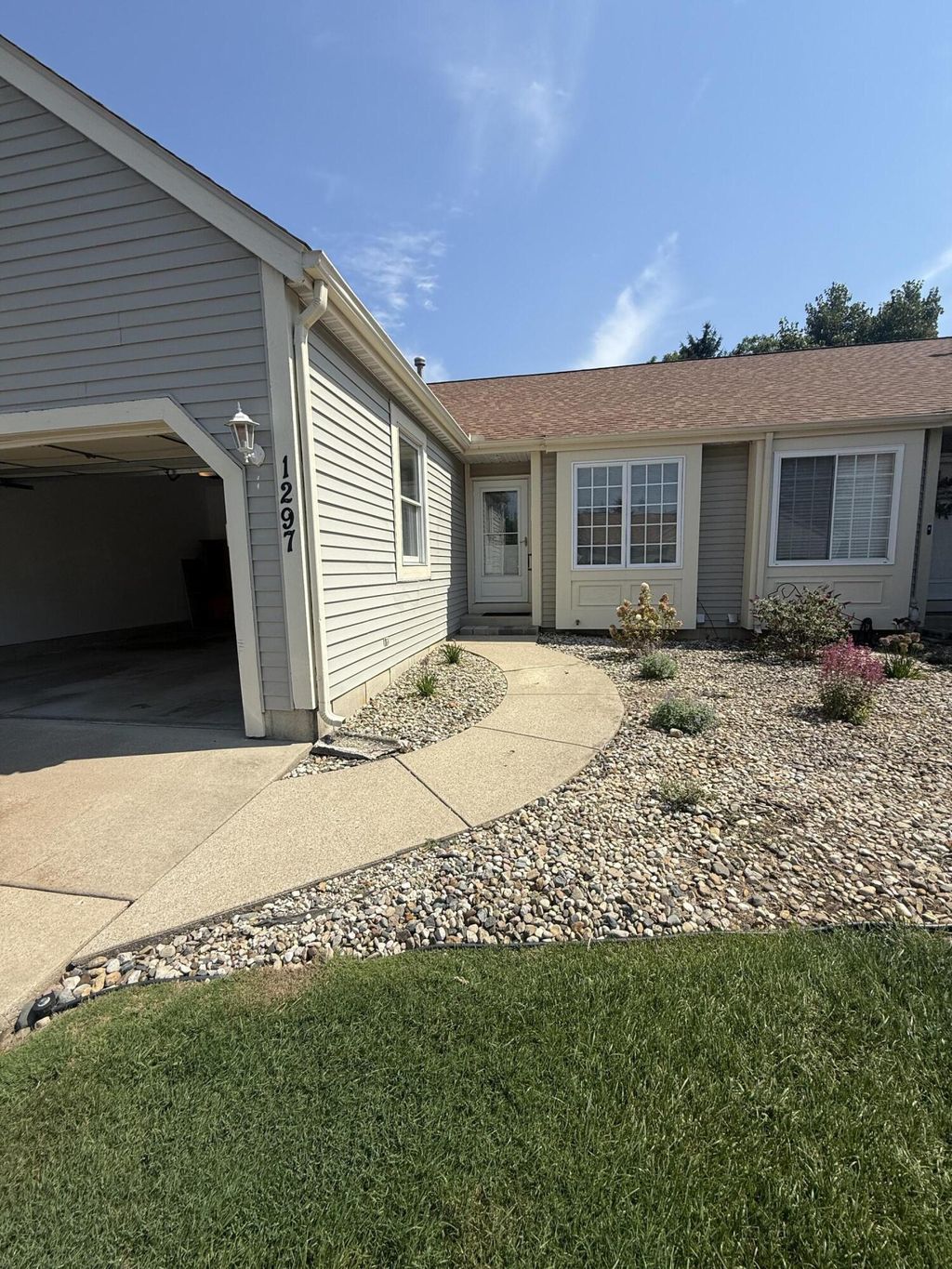 1297 Missions East Drive, Niles