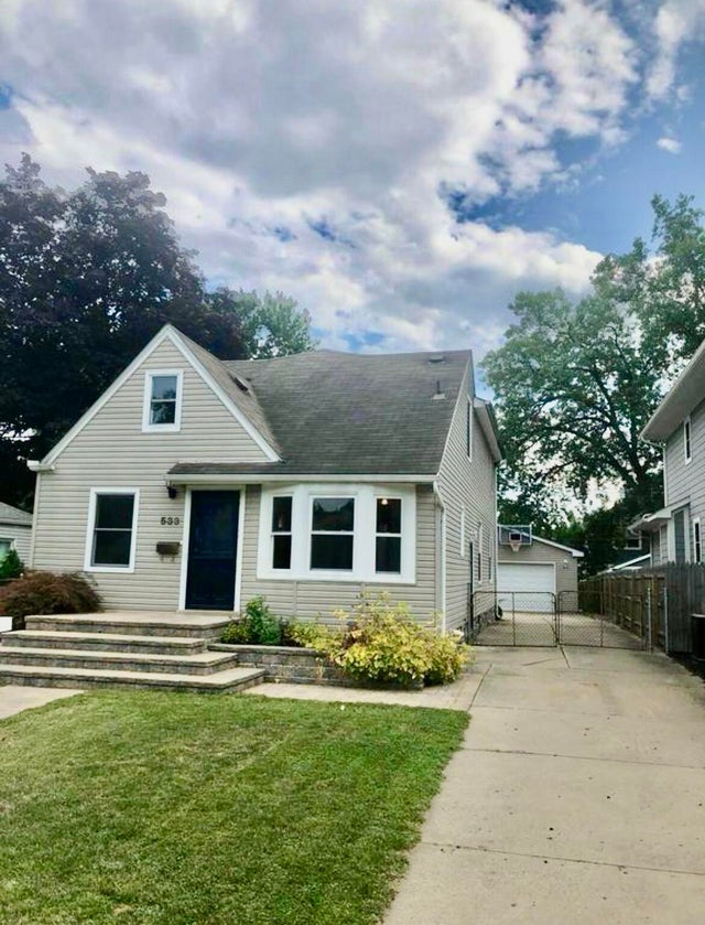 533 Walnut Avenue, Royal Oak city