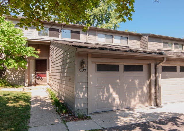 609 Watersedge Drive, Ann Arbor city